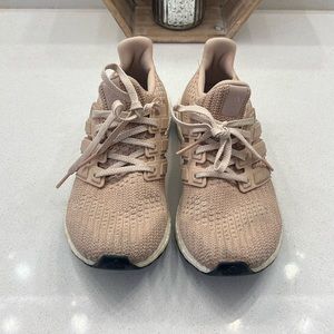 Adidas ultraboost sz 7